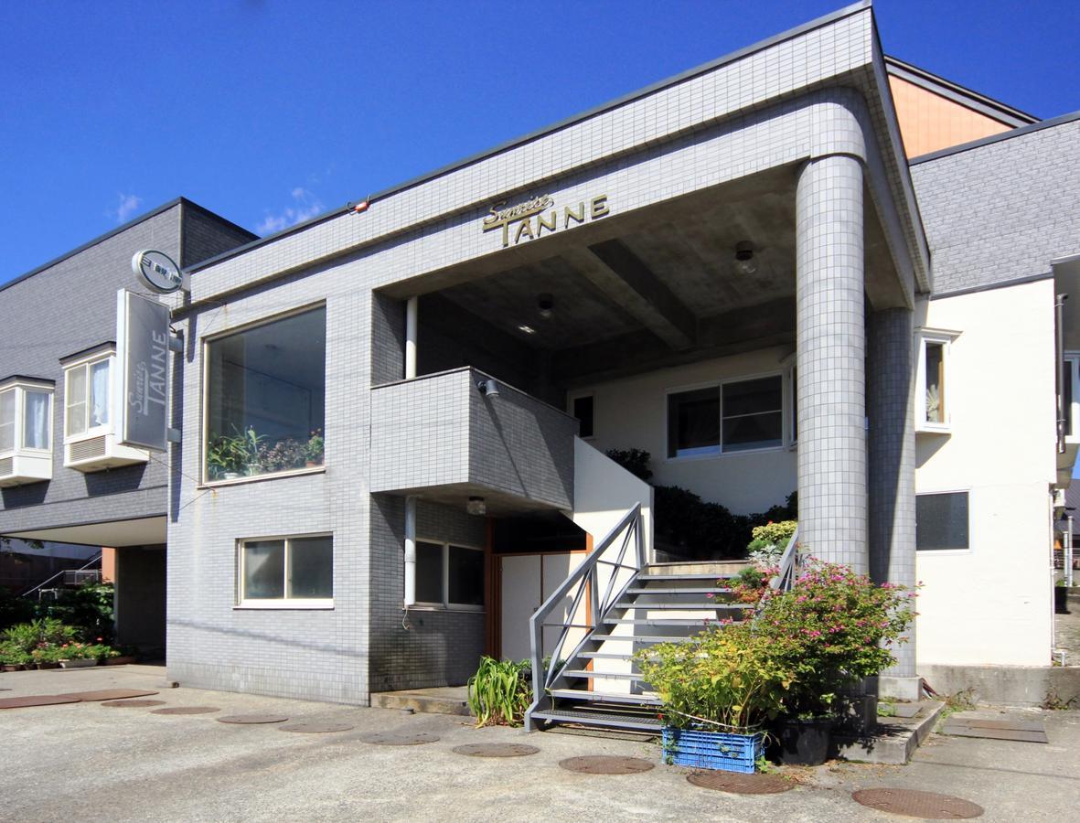 Hakuba Tsugaike Sunrise Tanne Hotel Otari Exterior photo