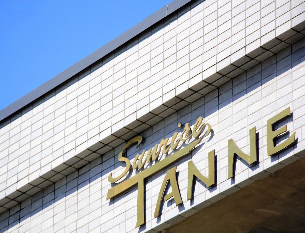 Hakuba Tsugaike Sunrise Tanne Hotel Otari Exterior photo